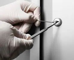 Lock Key Store North Andover, MA 978-308-2212 - 14-Eviction-Locksmith